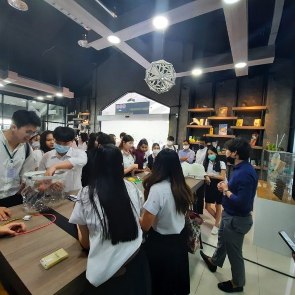 ดูงาน ม.ธรรมศาสตร์ 271163_๒๐๑๒๐๑_29